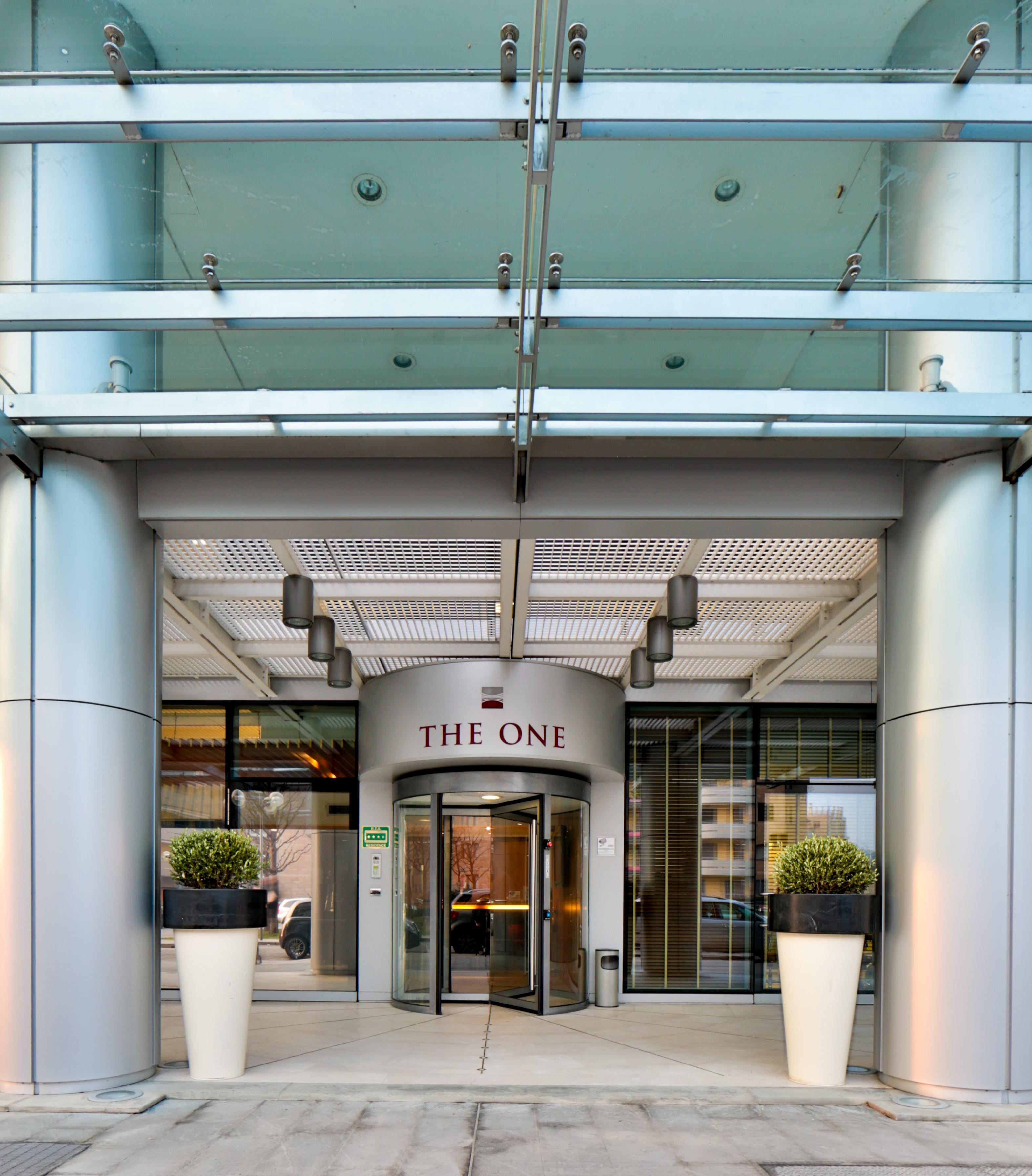 Una Hotels The One Milano Hotel & Residence Сан-Донато-Миланезе Экстерьер фото
